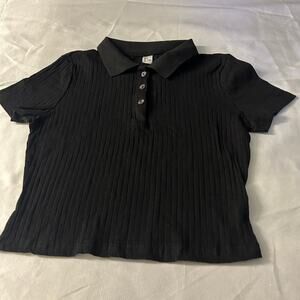 Button front polo collar short sleeved ribbed black t shirt